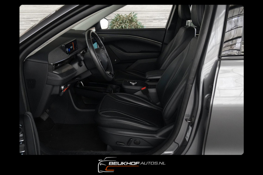Ford Mustang Mach-E RWD75 kWh Pano Carplay B&O Camera Soh93%