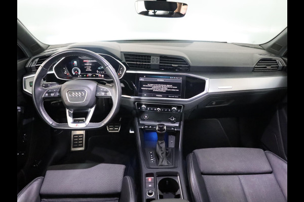 Audi Q3 Sportback 45 TFSI e S Edition 245 pk S-tronic | Navigatie | Panoramadak | Trekhaak (wegklapbaar) | Parkeersensoren | Rondomzicht camera | Matrix LED koplampen | Elektr. voorstoelen | S-Line |