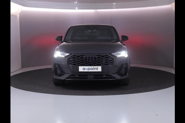 Audi Q3 Sportback 45 TFSI e S Edition 245 pk S-tronic | Navigatie | Panoramadak | Trekhaak (wegklapbaar) | Parkeersensoren | Rondomzicht camera | Matrix LED koplampen | Elektr. voorstoelen | S-Line |