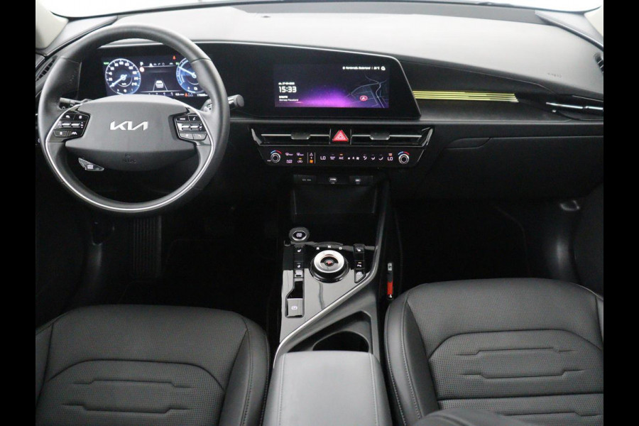 Kia Niro 1.6 GDi Hybrid DynamicPlusLine | Panoramadak | Leder | Cruise control | Head-up | Stuur/stoel verwarming | Navigatie | Carplay | Camera | Park assist | Elektrische achterklep
