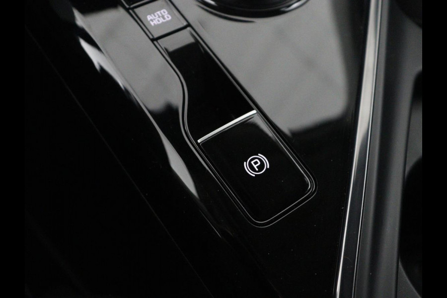 Kia Niro 1.6 GDi Hybrid DynamicPlusLine | Panoramadak | Leder | Cruise control | Head-up | Stuur/stoel verwarming | Navigatie | Carplay | Camera | Park assist | Elektrische achterklep