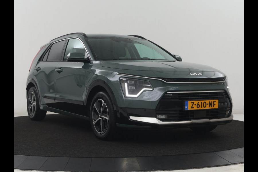 Kia Niro 1.6 GDi Hybrid DynamicPlusLine | Panoramadak | Leder | Cruise control | Head-up | Stuur/stoel verwarming | Navigatie | Carplay | Camera | Park assist | Elektrische achterklep