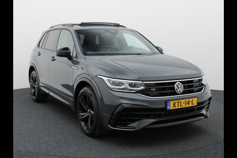 Volkswagen Tiguan 1.5 TSI R-Line Business+ | Panodak | Standkachel | Keyless | IQ Light | Black Style | Elk. A-klep | Prijs Rijklaar !!