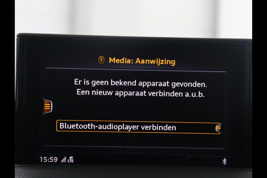 Audi A3 Sportback 1.5 TFSI CoD Sport S Line Edition | Half leder | Drive select | Climate control | Navigatie | BLuetooth | Virtueel dashboard | Full LED | 18" velgen