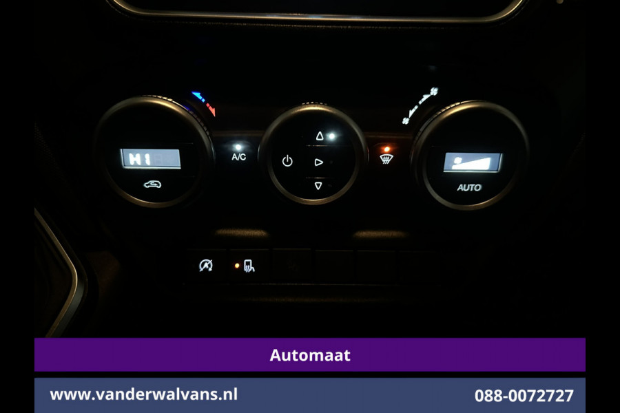 Iveco Daily 35S16V 157pk Automaat L3H2 Euro6 Airco | Apple Carplay | Android Auto Parkeersensoren, Bijrijdersbank, 3500kg trekvermogen