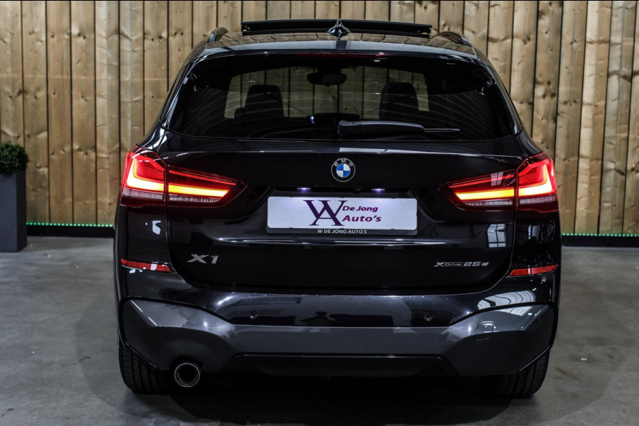 BMW X1 XDrive25e M-Sport *Pano*H/K*Head-Up*Keyless*Trekhaak*Led*