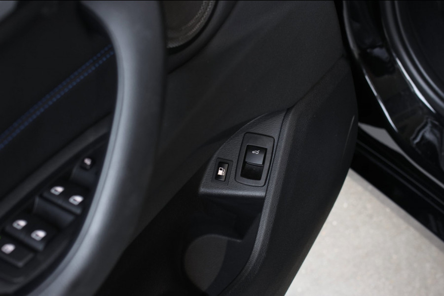 BMW X1 XDrive25e M-Sport *Pano*H/K*Head-Up*Keyless*Trekhaak*Led*
