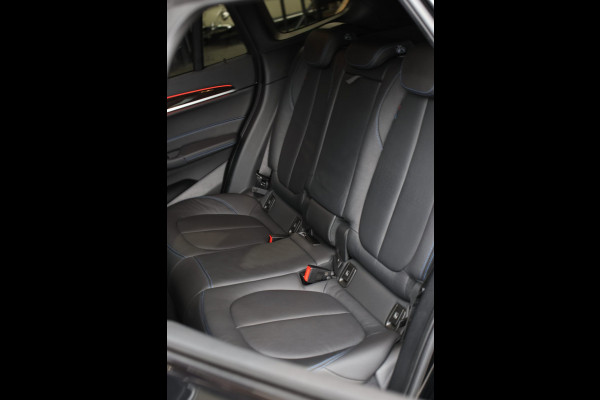 BMW X1 XDrive25e M-Sport *Pano*H/K*Head-Up*Keyless*Trekhaak*Led*
