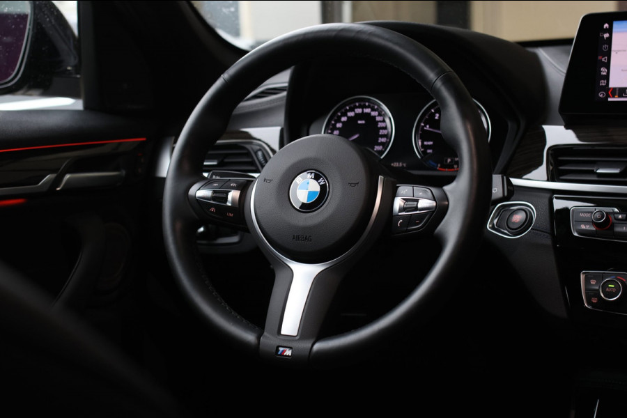 BMW X1 XDrive25e M-Sport *Pano*H/K*Head-Up*Keyless*Trekhaak*Led*