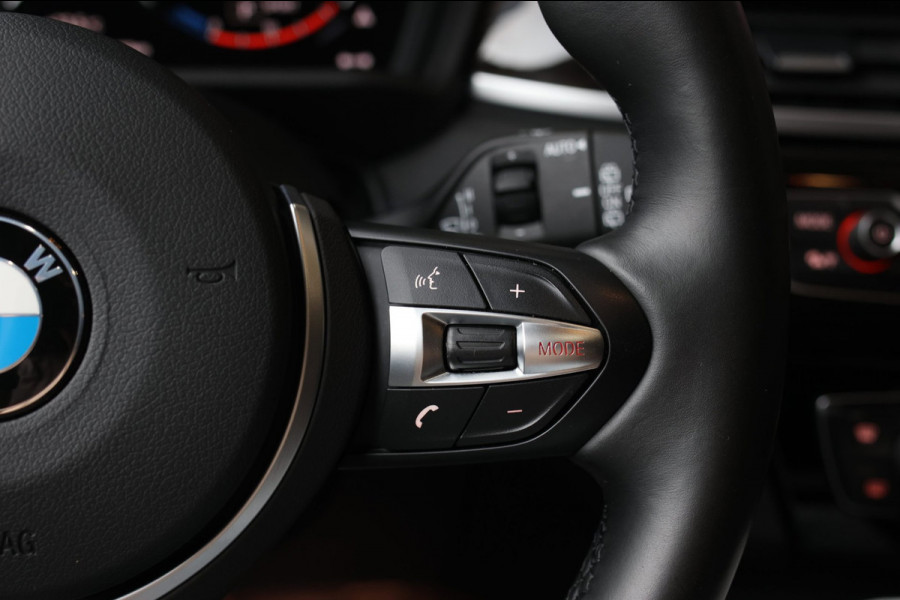 BMW X1 XDrive25e M-Sport *Pano*H/K*Head-Up*Keyless*Trekhaak*Led*