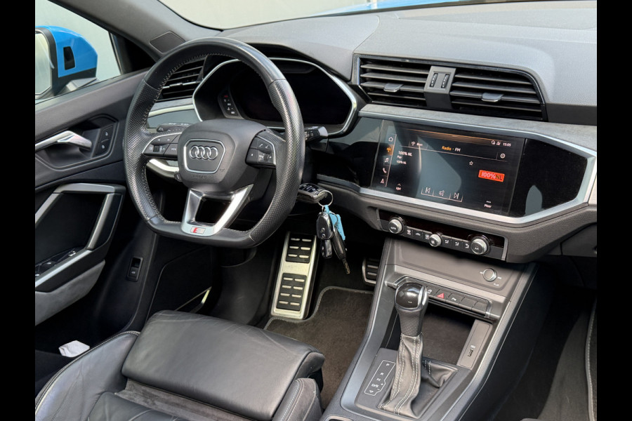 Audi Q3 BWJ 2019 | 35TFSI 190PK S Line Pro Line S AUTOMAAT | TREKHAAK | PANO DAK | 3X S-LINE | LEER | CAMERA A | ABT | EL KOFFER | NAVI | CLIMA