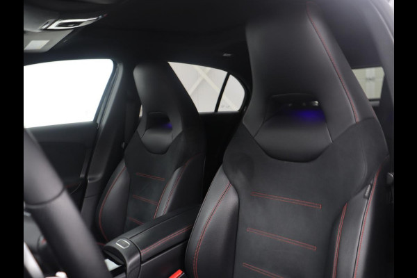 Mercedes-Benz A-Klasse 250 Premium Plus | Panoramadak | Leder/alcantara | Memory | Cruise control | Stoelverwarming | Sfeerverlichting | Navigatie | Carplay | Climate control | Camera | Park assist