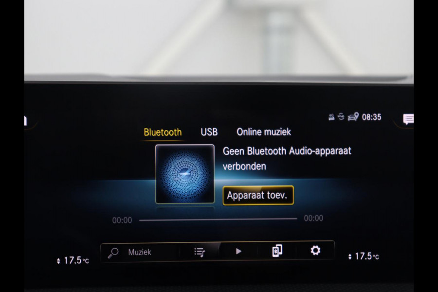 Mercedes-Benz A-Klasse 250 Premium Plus | Panoramadak | Leder/alcantara | Memory | Cruise control | Stoelverwarming | Sfeerverlichting | Navigatie | Carplay | Climate control | Camera | Park assist