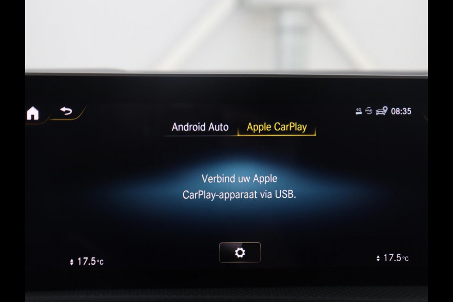 Mercedes-Benz A-Klasse 250 Premium Plus | Panoramadak | Leder/alcantara | Memory | Cruise control | Stoelverwarming | Sfeerverlichting | Navigatie | Carplay | Climate control | Camera | Park assist