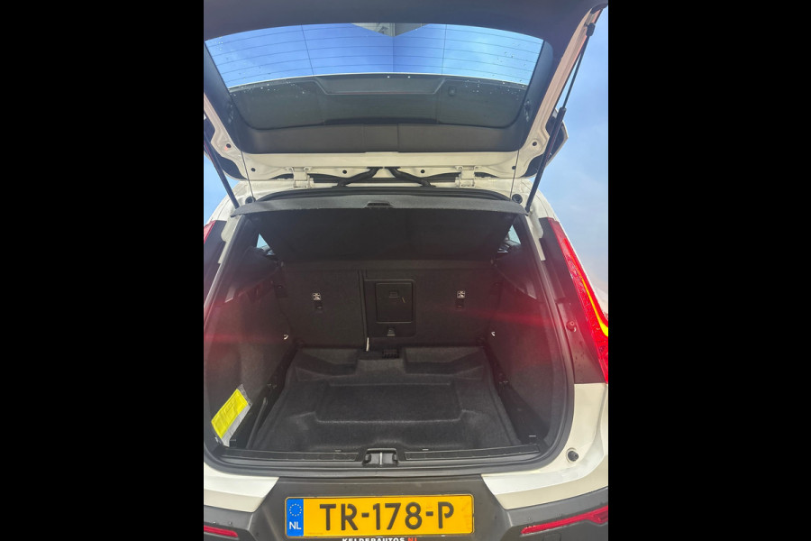 Volvo XC40 1.5 T3 Momentum Navi | Clima | Cruise | Pano
