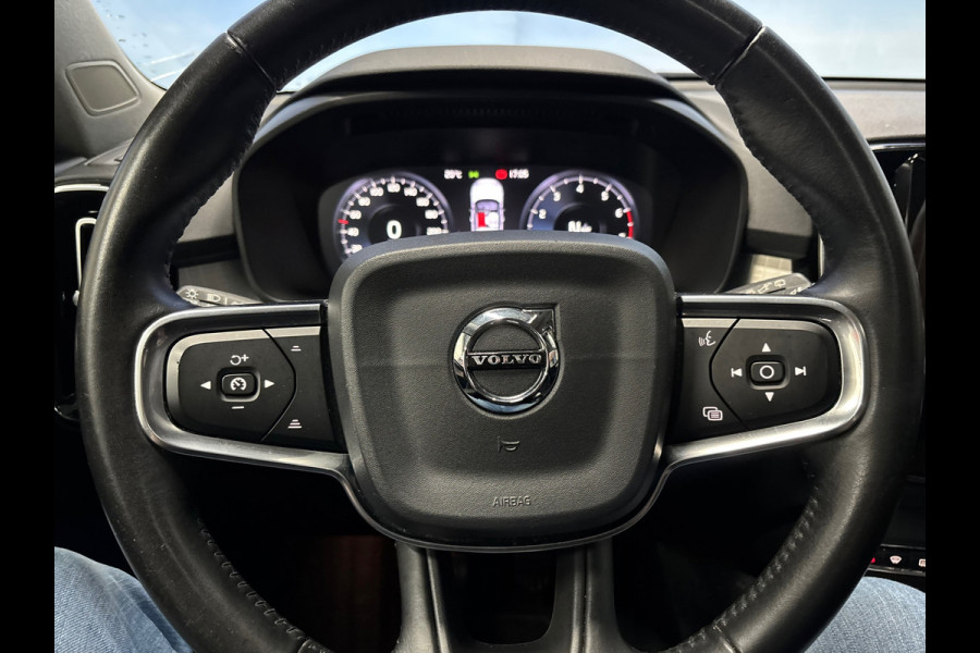Volvo XC40 1.5 T3 Momentum Navi | Clima | Cruise | Pano