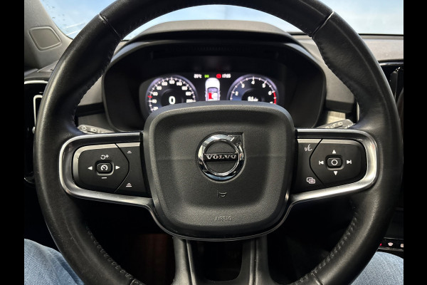 Volvo XC40 1.5 T3 Momentum Navi | Clima | Cruise | Pano