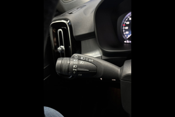Volvo XC40 1.5 T3 Momentum Navi | Clima | Cruise | Pano