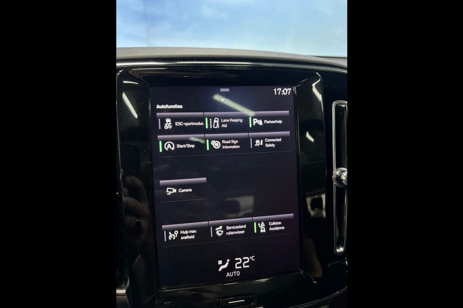 Volvo XC40 1.5 T3 Momentum Navi | Clima | Cruise | Pano