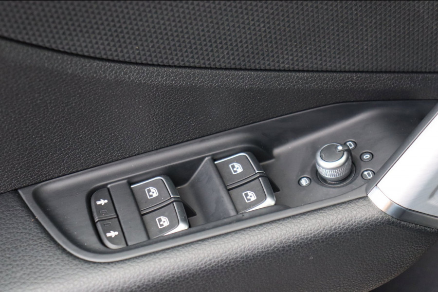 Audi Q2 35 TFSI S-Line Edition Org.NL carplay