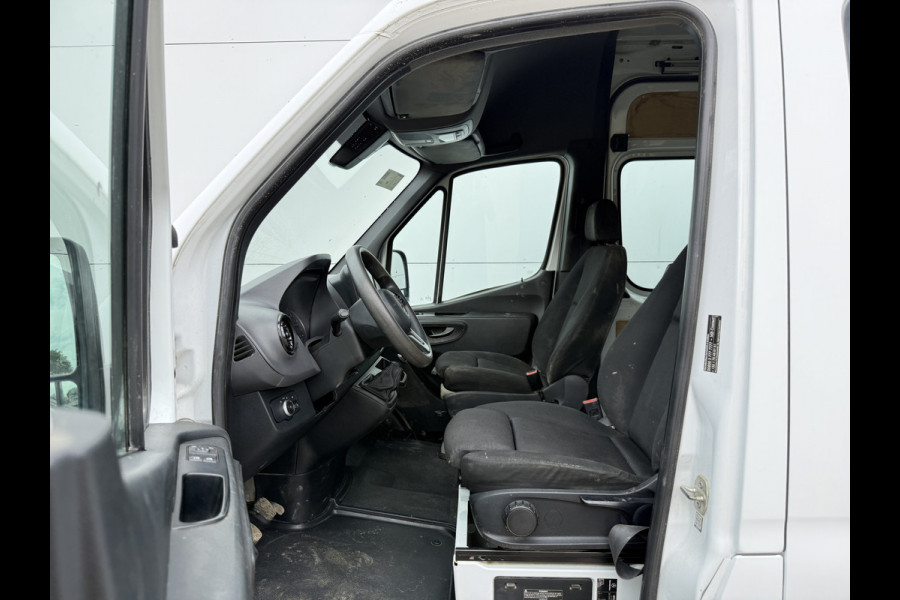 Mercedes-Benz Sprinter 314 2.2 CDI L2H2 Dubbele Cabine 6-personen Climate Control Cruise Control Trekhaak Imperiaal Carplay