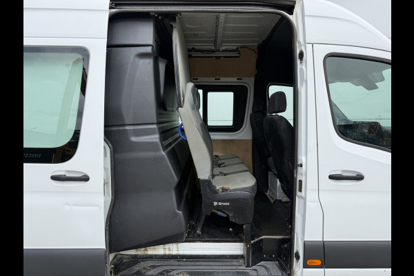 Mercedes-Benz Sprinter 314 2.2 CDI L2H2 Dubbele Cabine 6-personen Climate Control Cruise Control Trekhaak Imperiaal Carplay