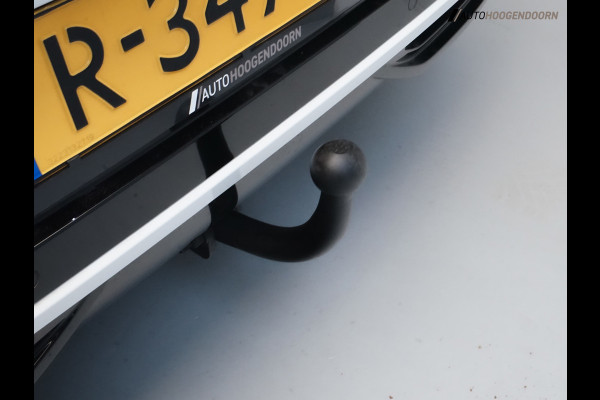 Renault Mégane E-Tech EV60 Optimum Charge Iconic 220pk (APPLE CARPLAY,TREKHAAK,HARMAN/KARDON,STUUR-STOELVERWARMING,DODEHOEK,LED)