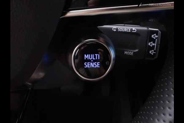 Renault Mégane E-Tech EV60 Optimum Charge Iconic 220pk (APPLE CARPLAY,TREKHAAK,HARMAN/KARDON,STUUR-STOELVERWARMING,DODEHOEK,LED)