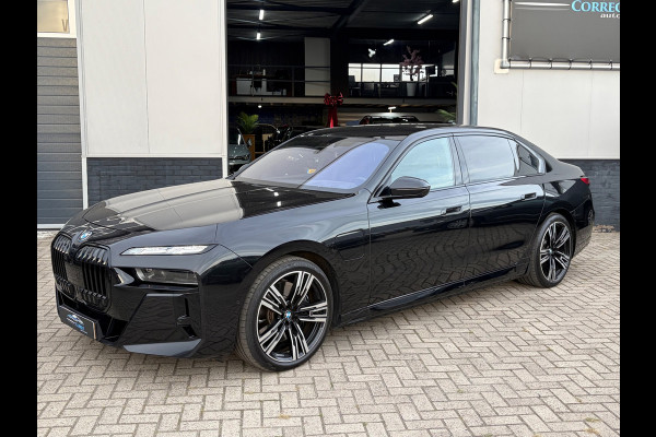 BMW 7 Serie 750e xDrive|M-Sport|Pano|B&W|