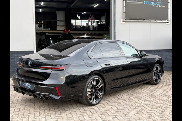 BMW 7 Serie 750e xDrive|M-Sport|Pano|B&W|
