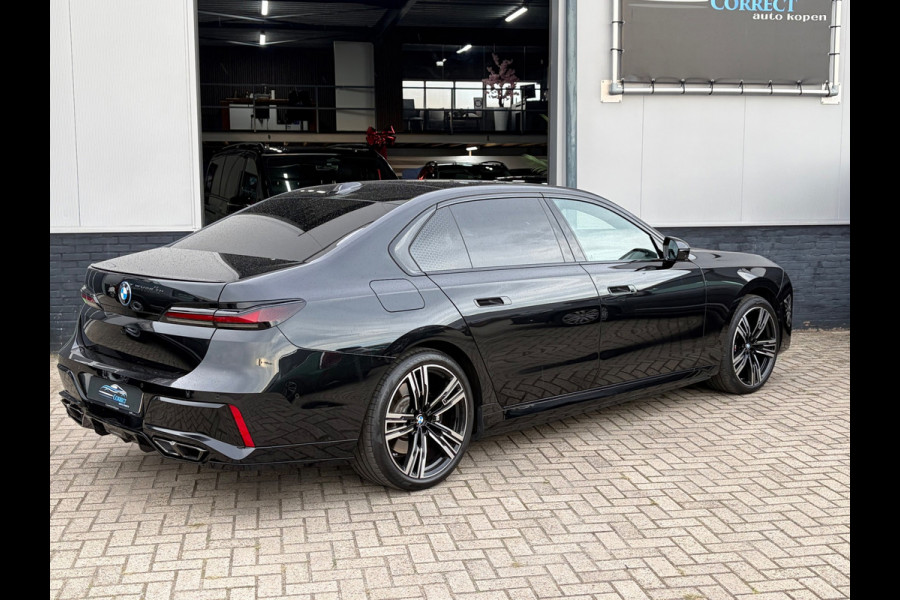 BMW 7 Serie 750e xDrive|M-Sport|Pano|B&W|