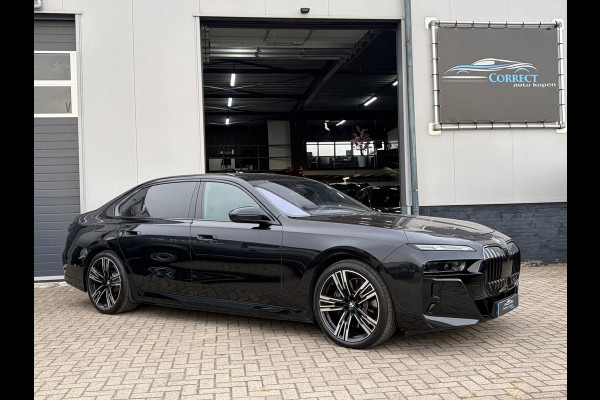 BMW 7 Serie 750e xDrive|M-Sport|Pano|B&W|