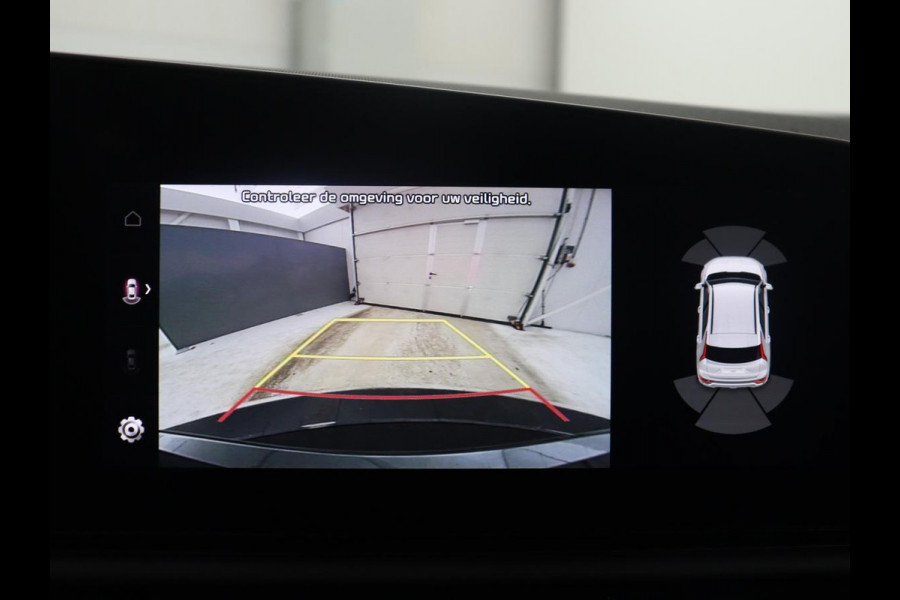 Kia Niro EV DynamicPlusLine 64.8 kWh | SOH 94,8% | Panoramadak | Leder | Cruise control | Head-up | Dodehoek detectie | Stuur/stoelverwarming | Camera | Park assist | Climate control | Carplay | Elektrische achterklep