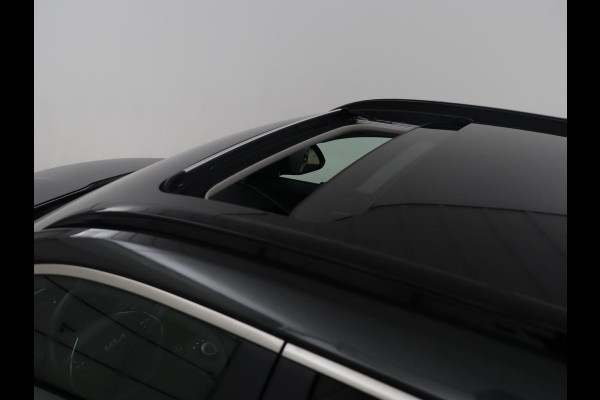 Kia Niro EV DynamicPlusLine 64.8 kWh | SOH 94,8% | Panoramadak | Leder | Cruise control | Head-up | Dodehoek detectie | Stuur/stoelverwarming | Camera | Park assist | Climate control | Carplay | Elektrische achterklep