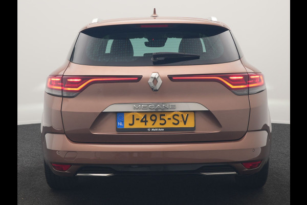 Renault Mégane Estate 1.3 TCe Intens 141pk | Trekhaak | Keyless Entry | Sfeerverlichting | LED Koplampen | Cruise Control | Navigatie | DAB | Lane Assist | Climate Control |