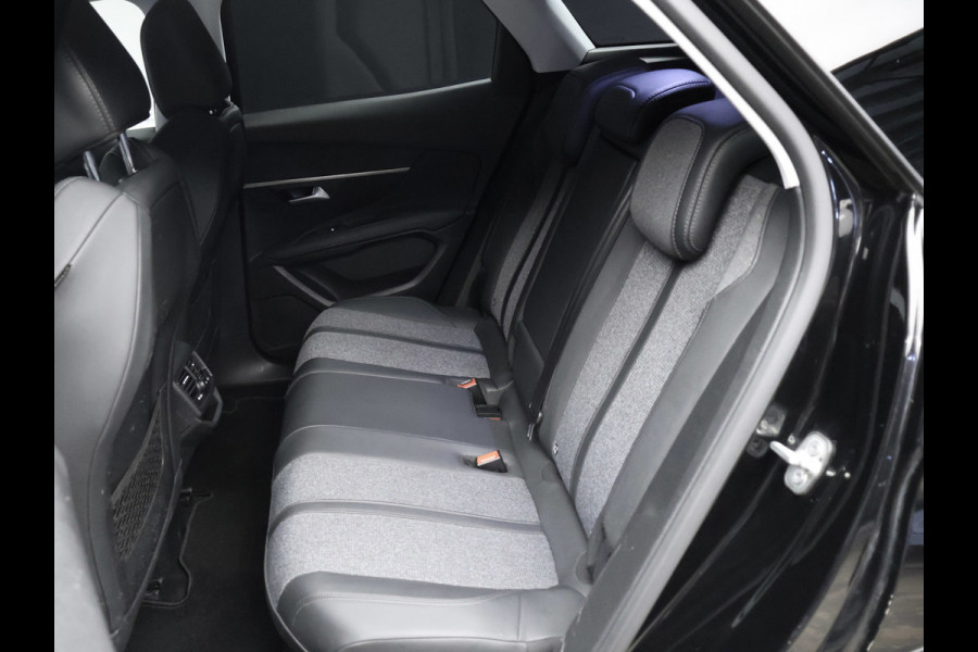 Peugeot 3008 1.2 PureTech Allure Sport (PANORAMADAK,APPLE CARPLAY,NAVI,CAMERA,360 VIEW,LED,GETINT,SPORTSTOELEN,LM VELGEN)