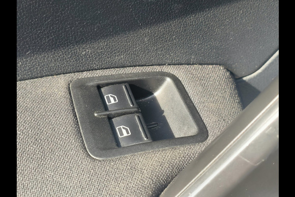 Volkswagen Caddy 1.0 Tsi Basic 102 PK 7 persoons Rijklaar + 12 maanden Bovag-garantie Henk Jongen Auto's in Helmond,  al 50 jaar service zoals 't hoort!