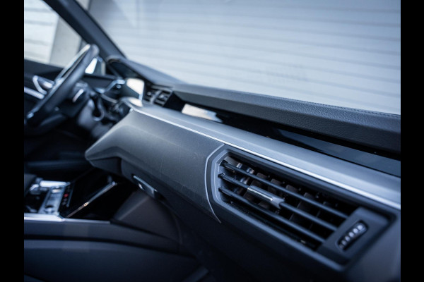 Audi e-tron Sportback 55 quattro S edition 95 kWh Pano | Valcona | 21” | Luchtvering | Trekhaak | BTW