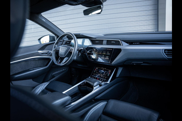 Audi e-tron Sportback 55 quattro S edition 95 kWh Pano | Valcona | 21” | Luchtvering | Trekhaak | BTW
