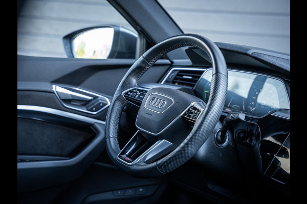Audi e-tron Sportback 55 quattro S edition 95 kWh Pano | Valcona | 21” | Luchtvering | Trekhaak | BTW