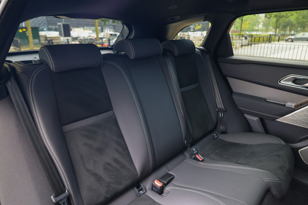 Land Rover Range Rover Velar 2.0 P400e | PANO | MERIDIAN SURROUND | STOEL+STUURWIELVERWARMING |