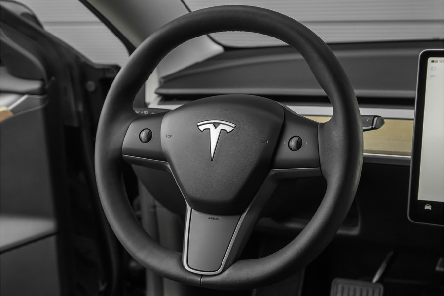 Tesla Model 3 Standard RWD Plus 60 kWh Autopilot 23.000 KM