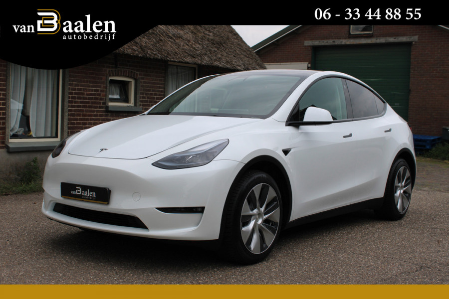 Tesla Model Y Long Range AWD 75 kWh SOh 90.6% LEER NAVI PANO 124000KM!!!