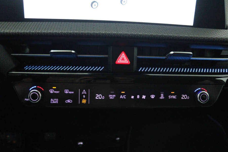 Kia Ev6 Plus 77.4 kWh (ACHTERUITRIJCAMERA, STOEL/STUUR VERWARMING/VERKOELING, ELEKTR STOELEN, NAVIGATIE)