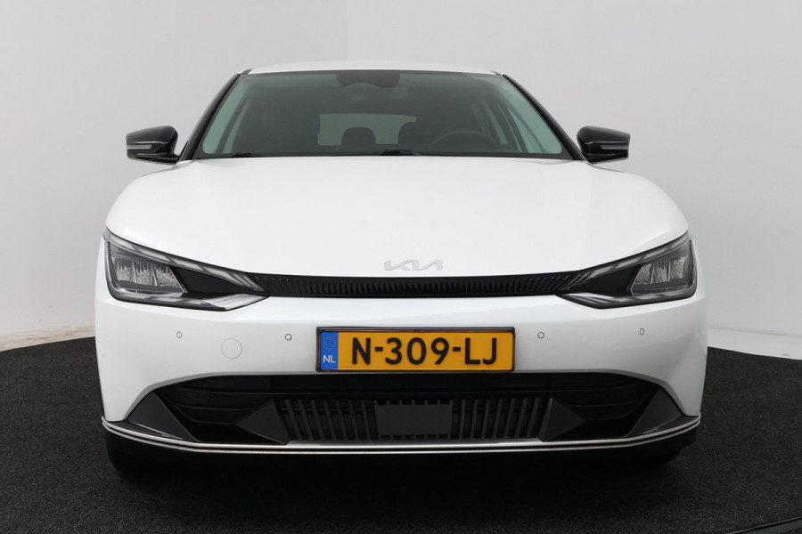 Kia Ev6 Plus 77.4 kWh (ACHTERUITRIJCAMERA, STOEL/STUUR VERWARMING/VERKOELING, ELEKTR STOELEN, NAVIGATIE)
