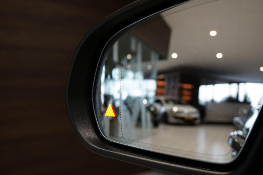 Mercedes-Benz C-Klasse Estate 300 d 4MATIC Premium Plus Pack AMG + 360° CAMERA / STOELVENTILATIE / PANO / BURMESTER / HUD