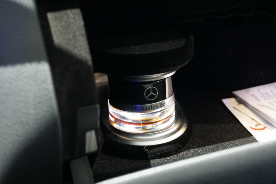 Mercedes-Benz C-Klasse Estate 300 d 4MATIC Premium Plus Pack AMG + 360° CAMERA / STOELVENTILATIE / PANO / BURMESTER / HUD