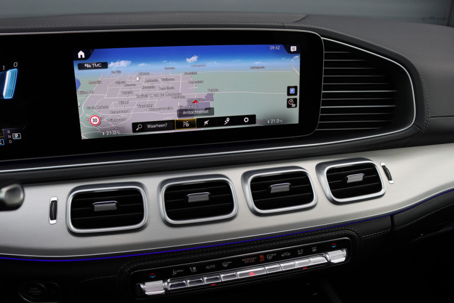 Mercedes-Benz GLE Coupé AMG 53 4MATIC+ | Luchtvering | Distronic+ | Panoramadak | HUD | Stoelventilatie | Surround Camera | Standkachel | Multibeam LED | Burmester |