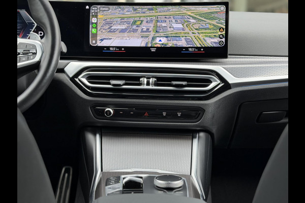 BMW 3 Serie Touring 330e xDrive M-Sport Pro |Pano|Driving Ass Prof|Innovation|360Cam|19"|