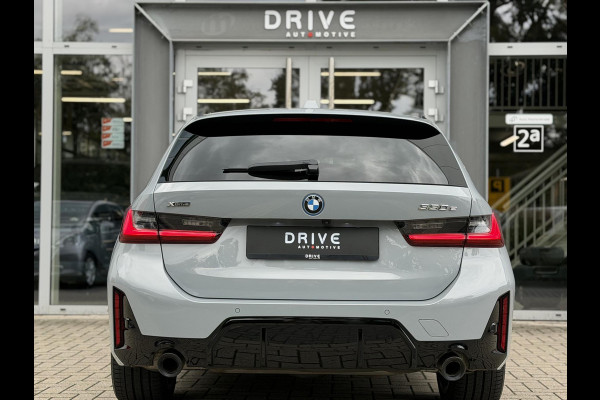 BMW 3 Serie Touring 330e xDrive M-Sport Pro |Pano|Driving Ass Prof|Innovation|360Cam|19"|